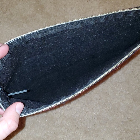 Pouch - Picture 2 of 2